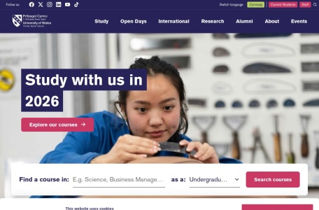 兰彼得大学官网