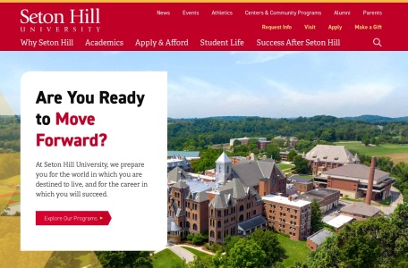 西顿霍尔大学官网